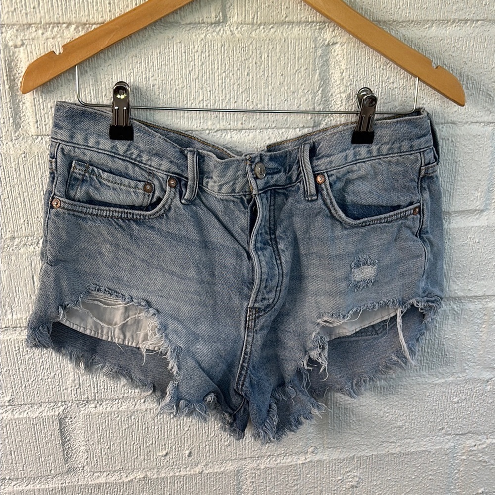 We The Free High Rise Distressed Denim Button Fly Jean Shorts sz 29